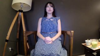 爸爸的小骚货 全程露脸丝袜情趣各种道具自慰骚穴 妩媚风情口交大鸡巴被大哥舔逼玩弄 爆草蹂躏抠到高潮喷水